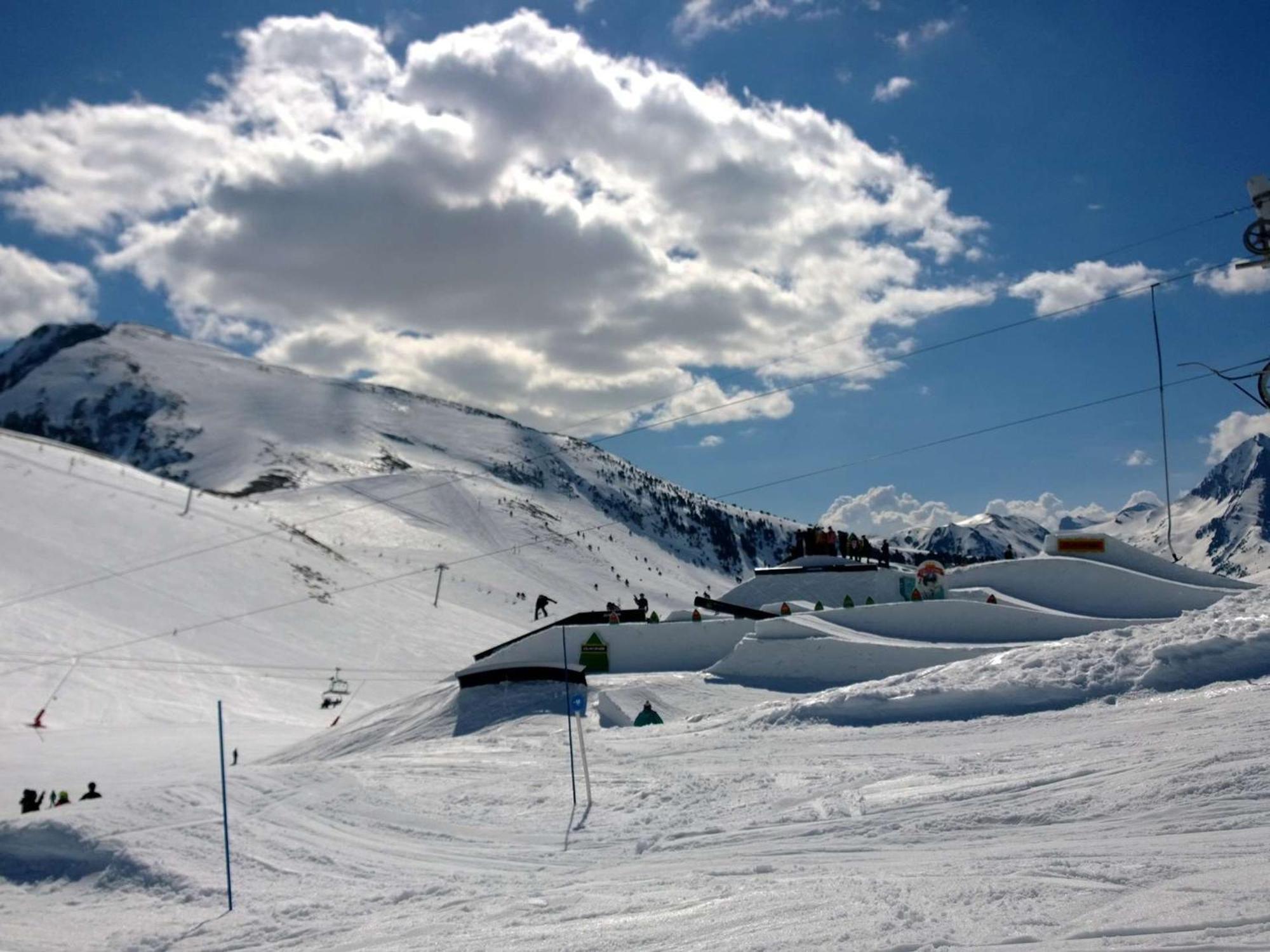 Charmant Studio Cabine 4 Pers. Avec Balcon, Proche Centre Et Thermes A Saint-Lary-Soulan - Fr-1-296-231 ภายนอก รูปภาพ